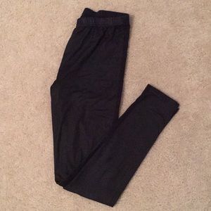 Black leggings